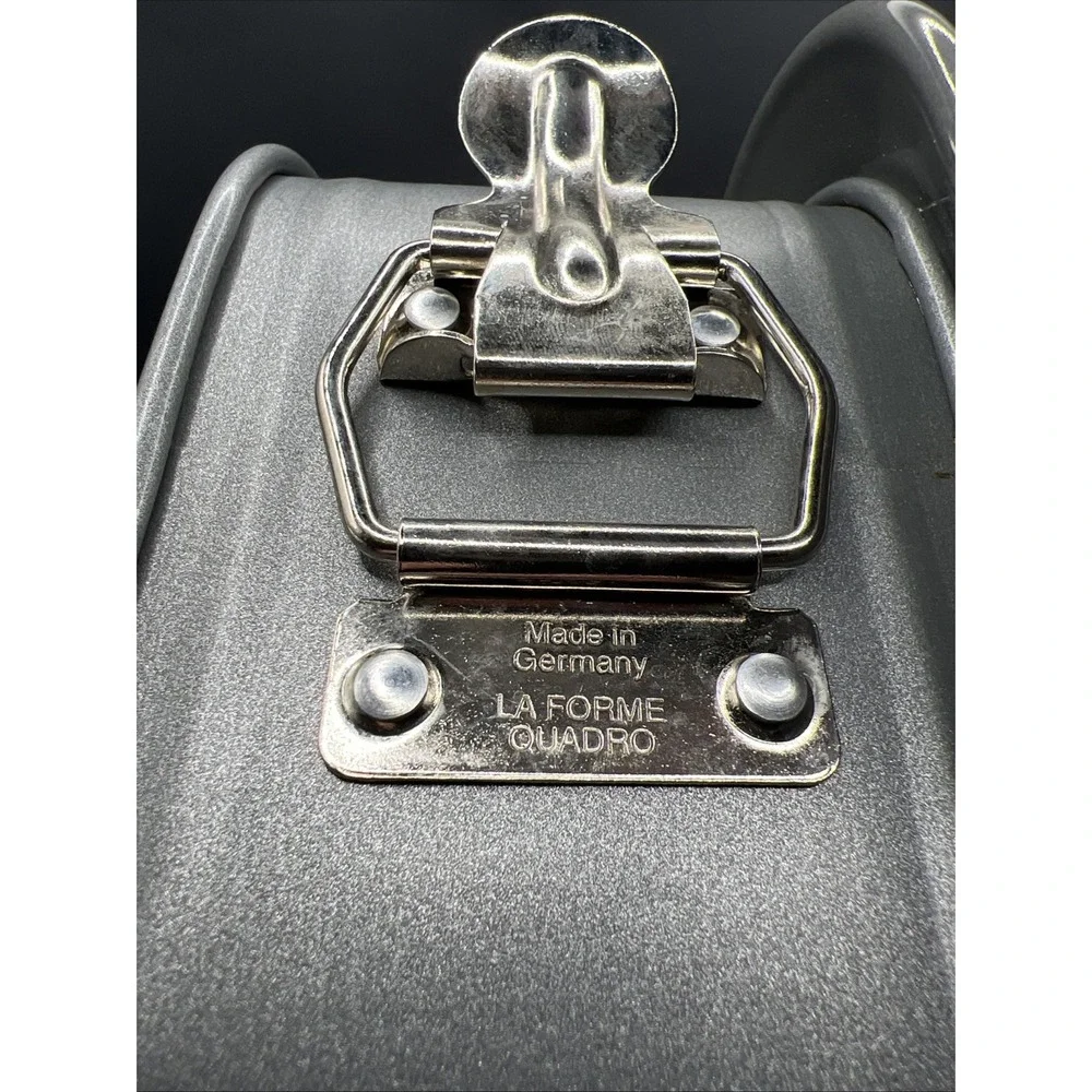 Kaiser La Forme Quadro Square Springform Pan 6.5
